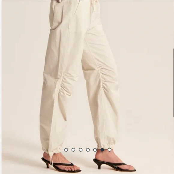 Abercrombie & Fitch Utility Parachute Pants Size XS - Picture 2 of 14